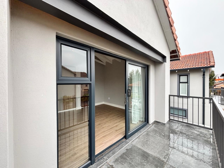 4 Bedroom Property for Sale in Grimbeeck Park North West